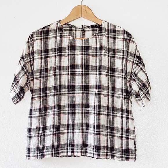 Zara Tops - Zara Plaid Short Sleeve Button Back Top